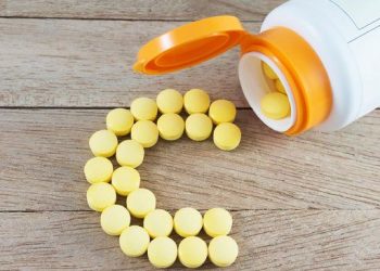 Agar Vitamin C Tak Bikin Asam Lambung Kumat