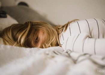 8 TIPS MENGATASI INSOMNIA