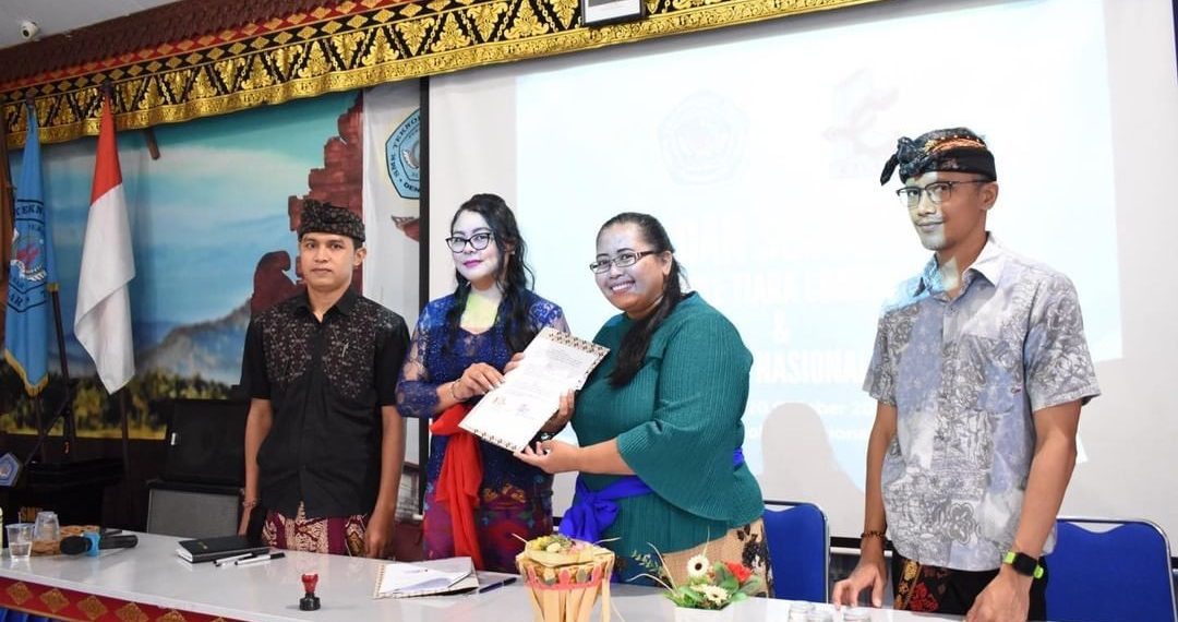Penandatangan MoU Kerjasama BPLE Tiara Course Dengan SMK Teknologi Nasional Denpasar