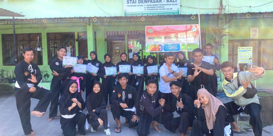 Tes Kenaikan Sabuk Komisariat Al Makruf PSHT Cabang Denpasar Bali