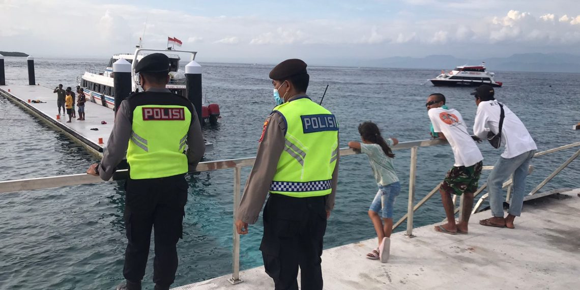 Jembatan Dermaga Banjar Nyuh Nusa Penida Tiba-tiba Ambruk