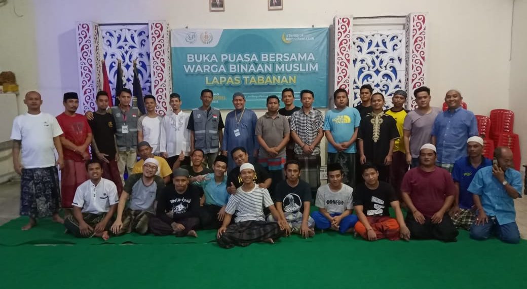 Rangkul 58 Napi Muslim Lapas Tabanan, Pemuda Al Fath Tabanan Mengadakan Buka Puasa Bersama