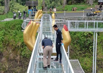 Jembatan Kaca The Geong di Banyumas Belum Uji Kelaikan, Pemilik Diperiksa