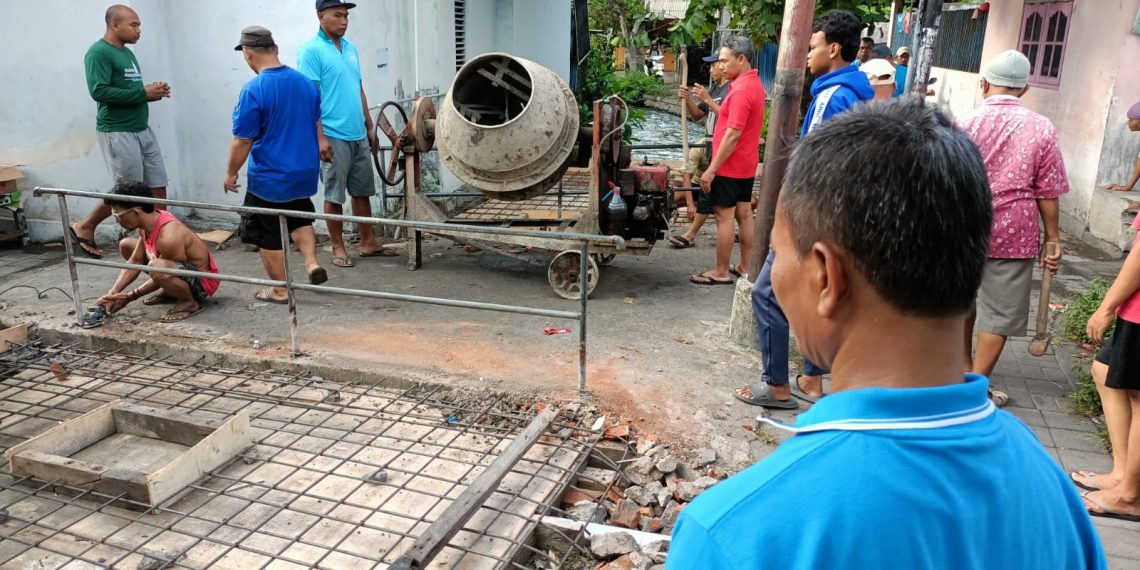 Bangun Jalan Fasilitas Umum, Jadi Solusi Mudahkan Warga Kepaon Melakukan Aktivitas