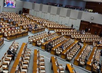 DPR Gelar Rapat Paripurna, Puan Maharani Absen Karena Kunker ke Paris