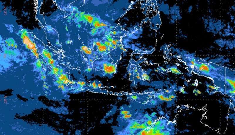 Langit Berawan Menyelimuti Kota Padang dan Sekitarnya: Prakiraan Cuaca 2 November 2024