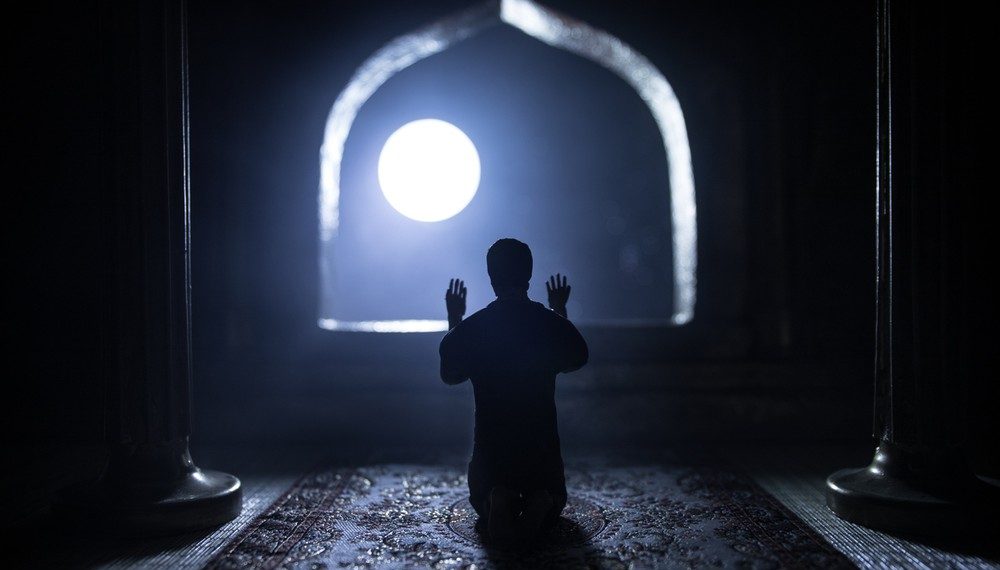 Doa Nabi Yunus: Sebuah Refleksi Iman, Tobat, dan Rahmat Ilahi