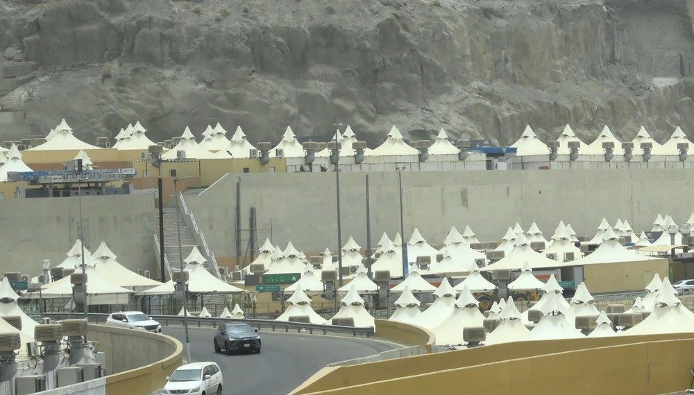 Mina Bersiap Menampung Jutaan Jemaah Haji: Infrastruktur Megah Hadapi Tantangan Logistis Raksasa