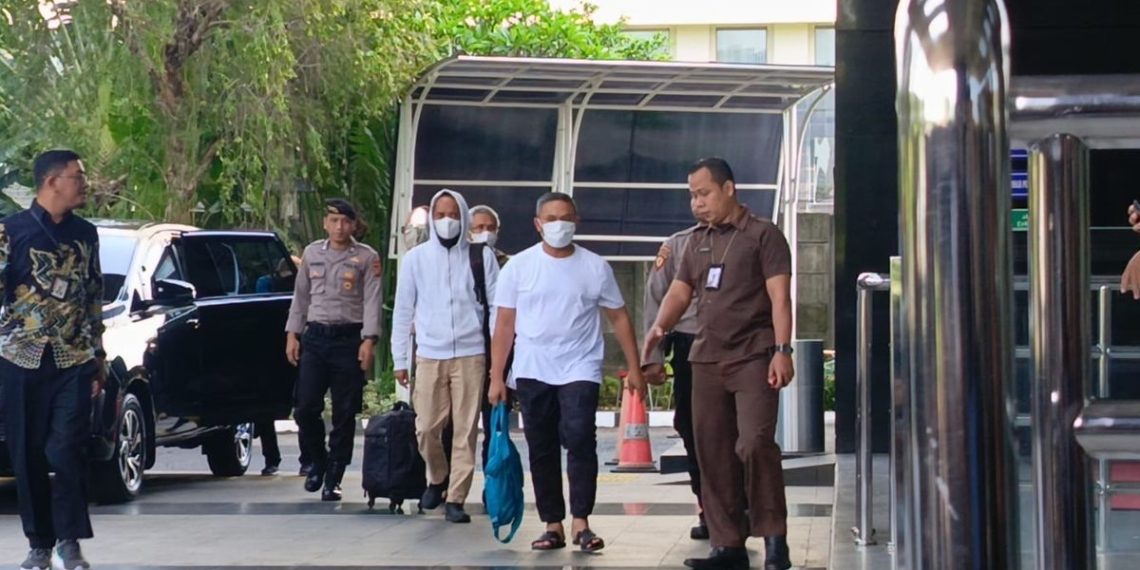 KPK Tangkap Gubernur Riau Abdul Wahid dan 9 Orang dalam OTT di Riau