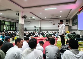 Bukber Sekolah Albanna, H. Mudjiono Tekankan Peran Sekolah Membingkai Pendidikan Indonesia